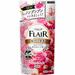 KAO Flair Fragrance Floral Sweet Кондиционер-смягчитель для белья, со сладким цветочно-фруктовым ароматом, сменная упаковка 380 мл